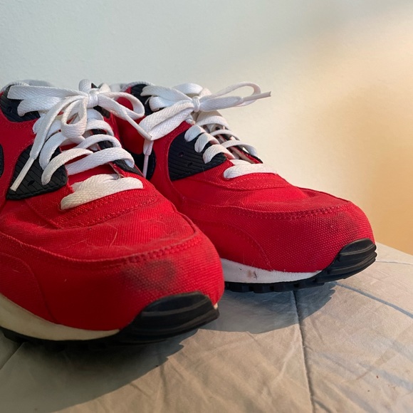 Nike AirMax 90 - Picture 3 of 4